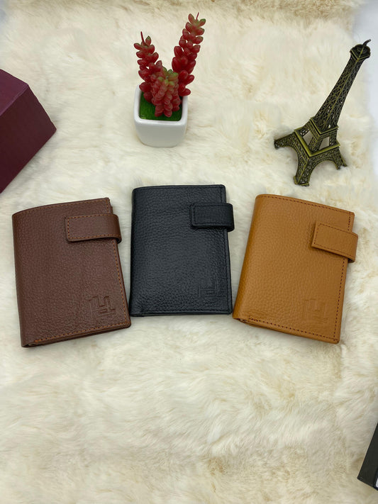 Elevate Your Style with LeatherHeight's Pure Cow Leather Wallet!